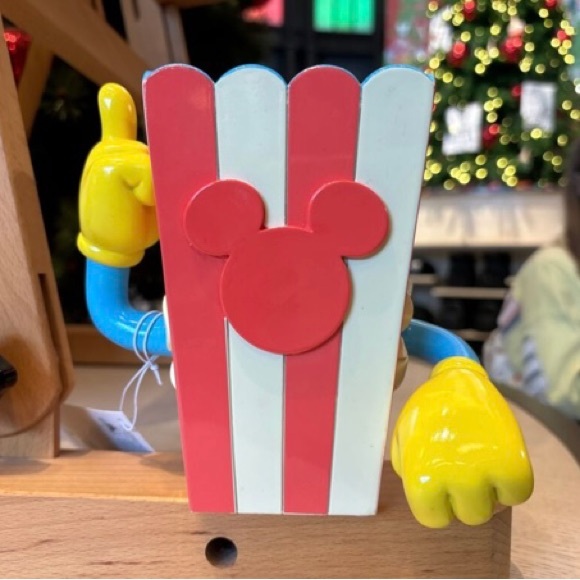 Disney Eats Popcorn 🍿 Planter - Picture 1 of 13